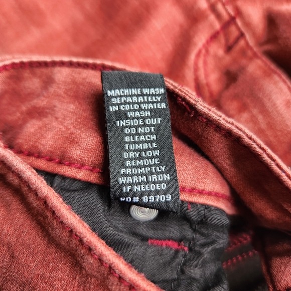 Celebrity Pink Size 7/28 Rust Colored 4 Inch Denim Style Shorts Extreme Stretch - Picture 14 of 14